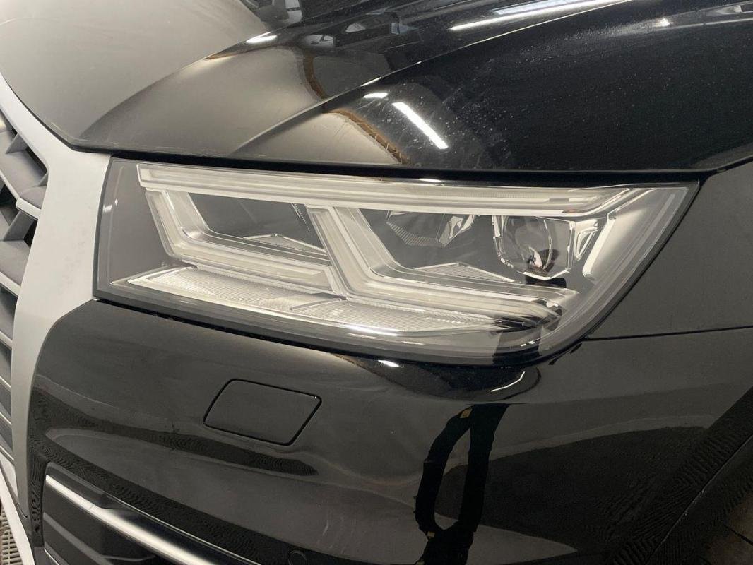 Audi Q5 - Photo 26