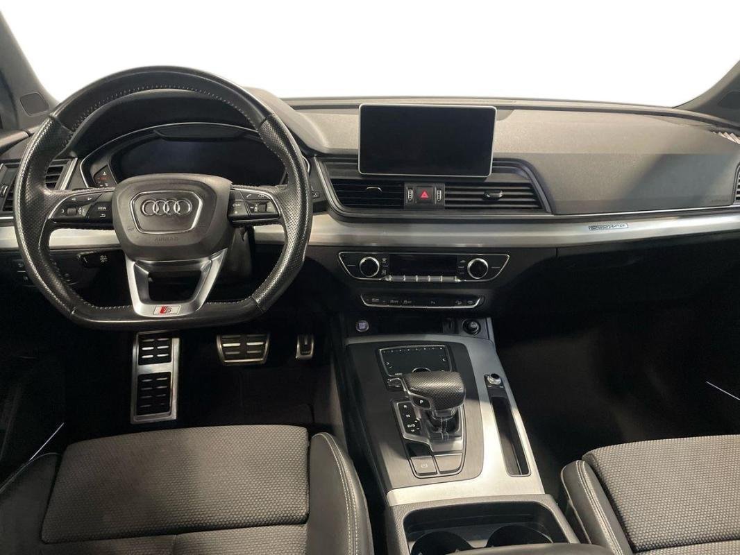 Audi Q5 - Photo 8