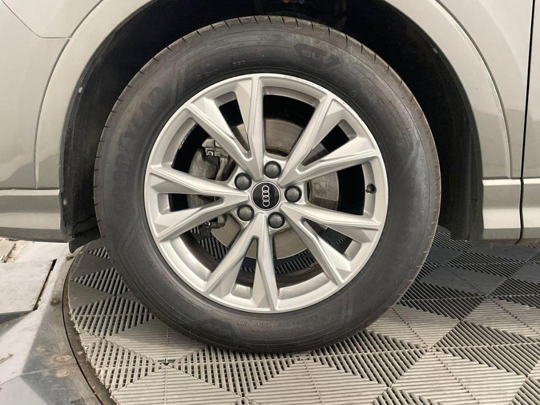 Audi Q3 - Photo 29