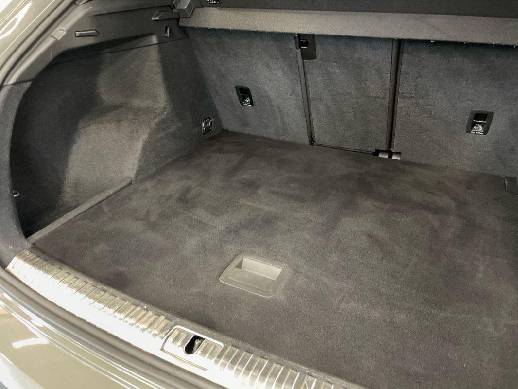 Audi Q3 - Photo 32