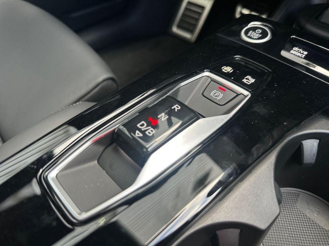Audi q6 e-tron - Photo 15