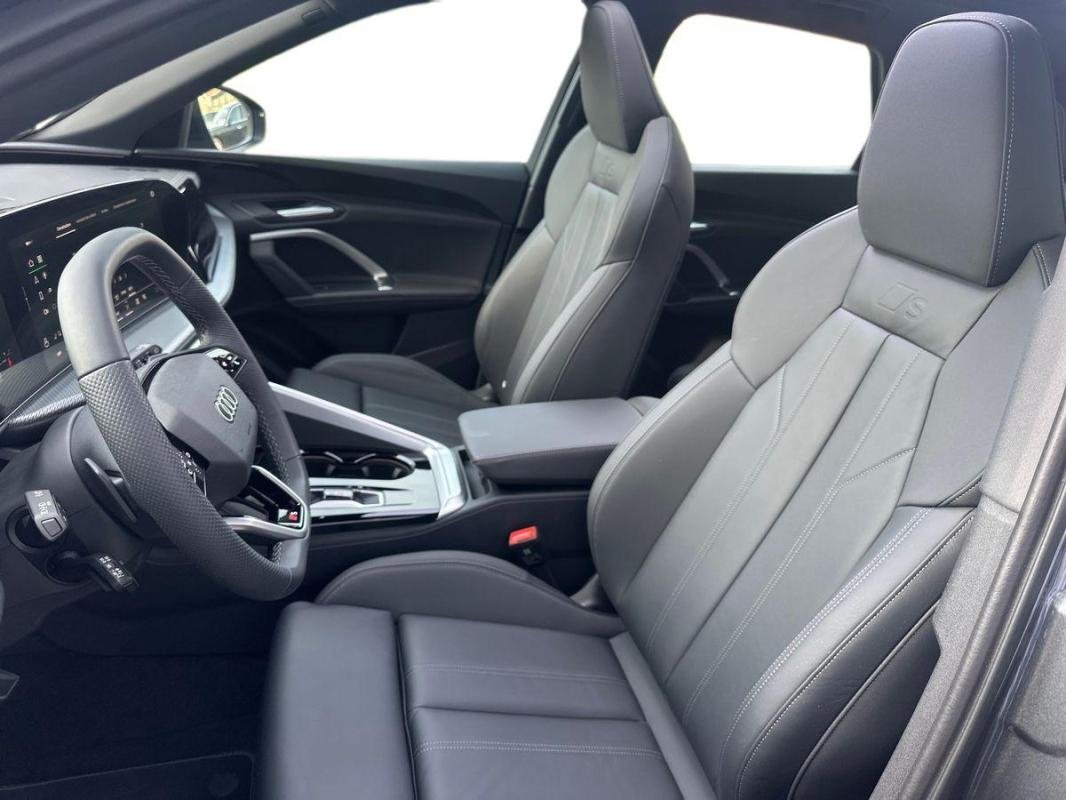Audi Q5 - Photo 16