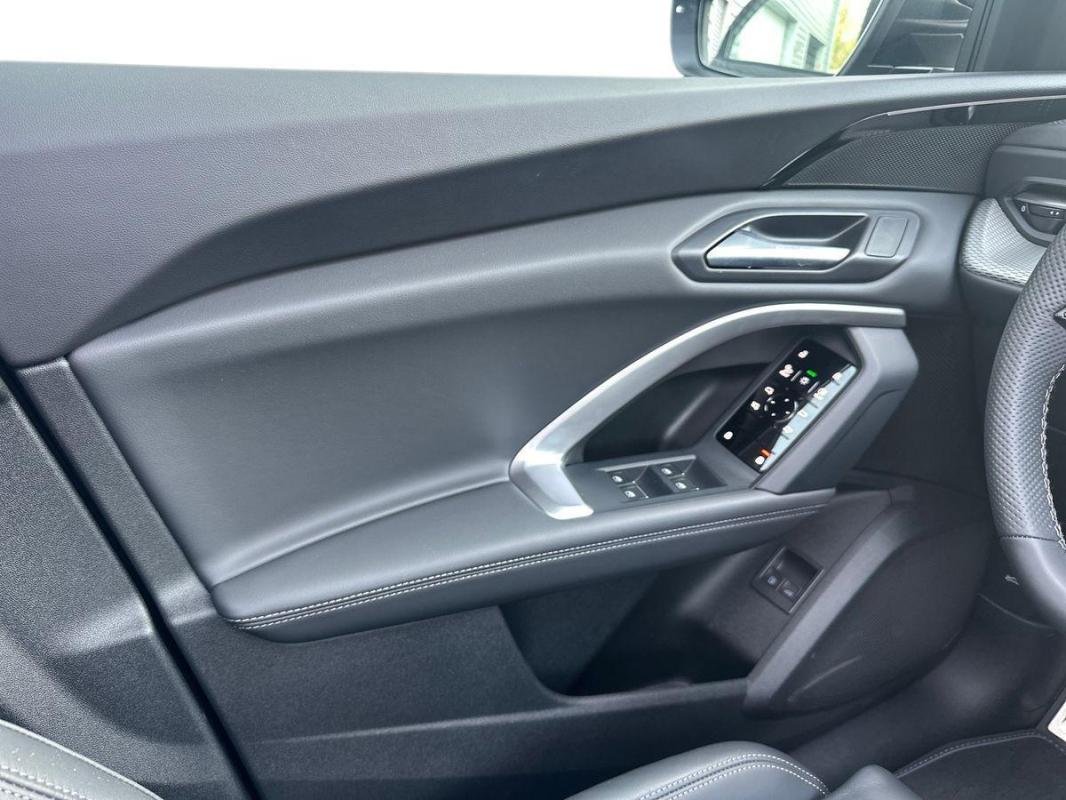 Audi Q5 - Photo 18