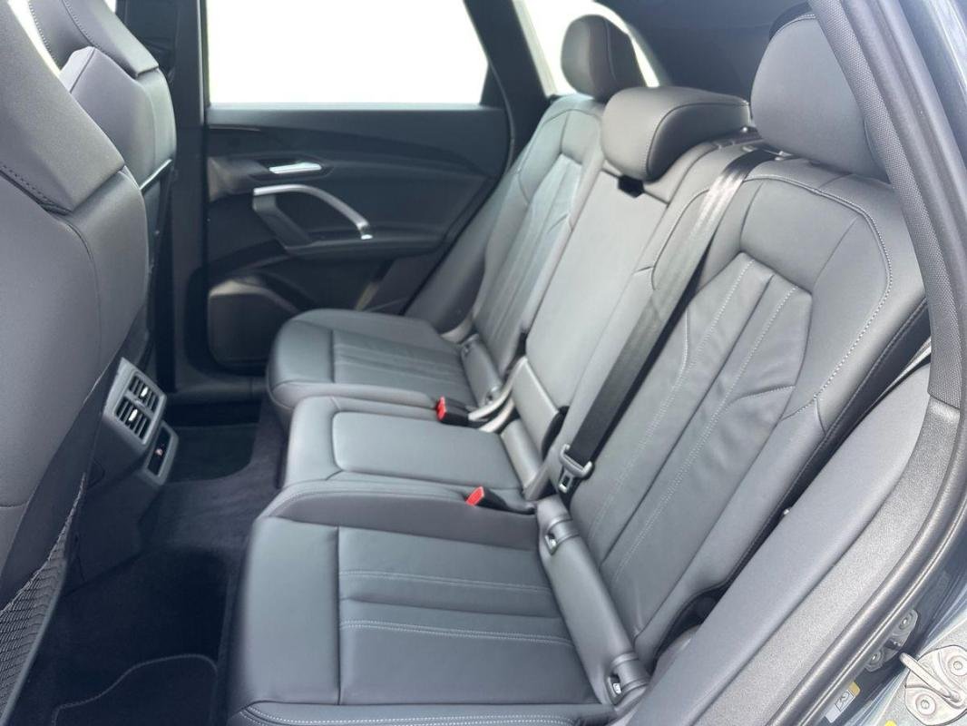 Audi Q5 - Photo 26