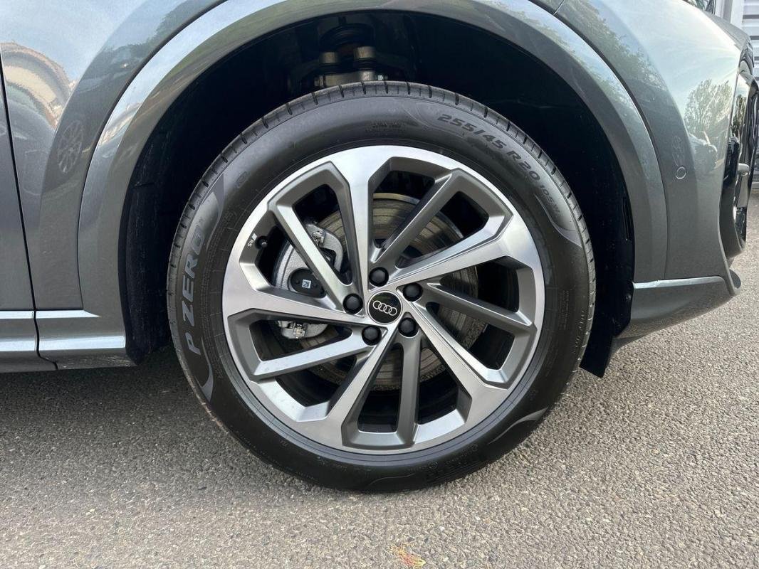 Audi Q5 - Photo 32