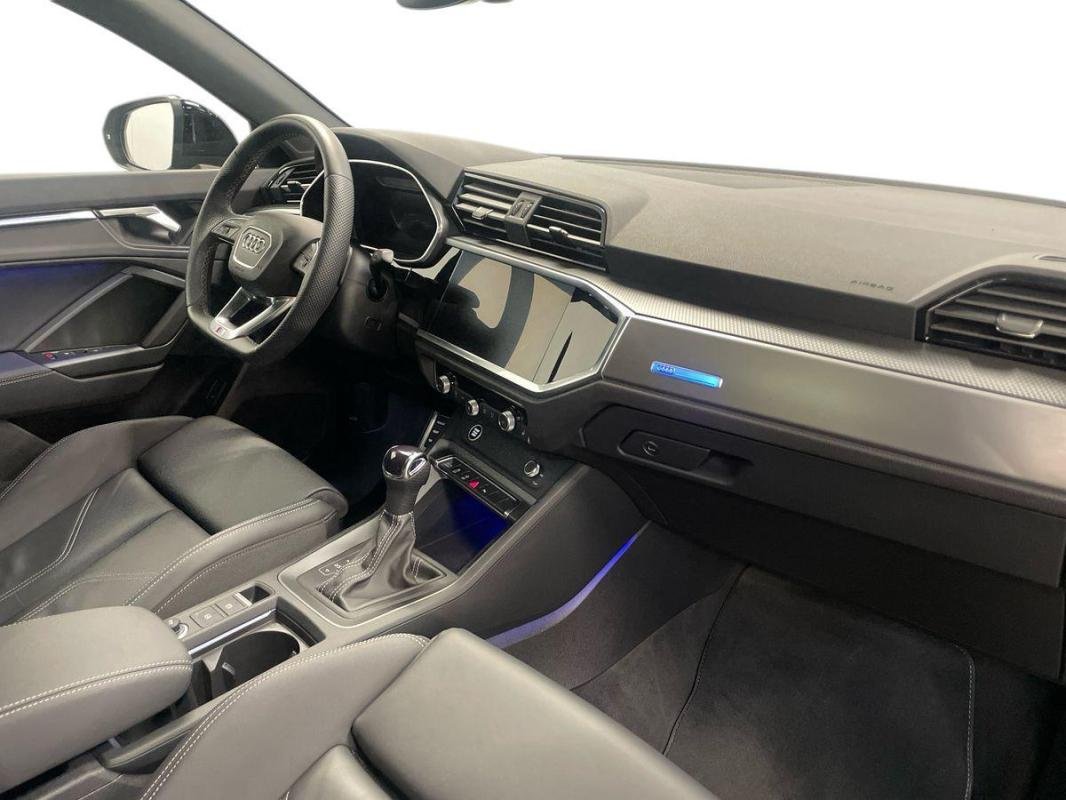 Audi Q3 Sportback - Photo 13