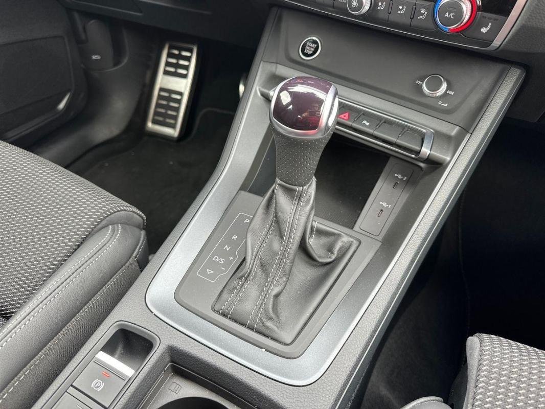 Audi Q3 Sportback - Photo 11