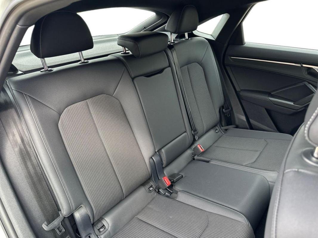 Audi Q3 Sportback - Photo 23