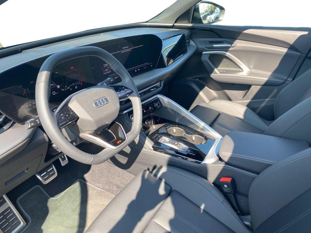 Audi Q5 - Photo 12