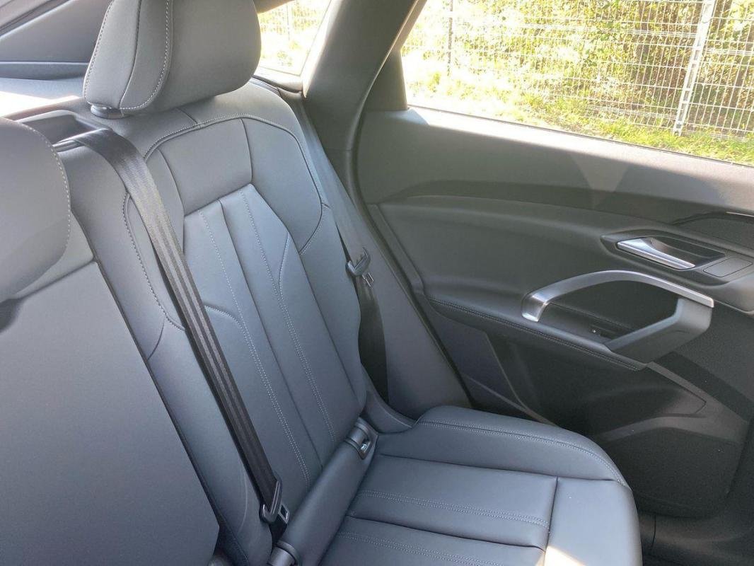 Audi Q5 - Photo 26