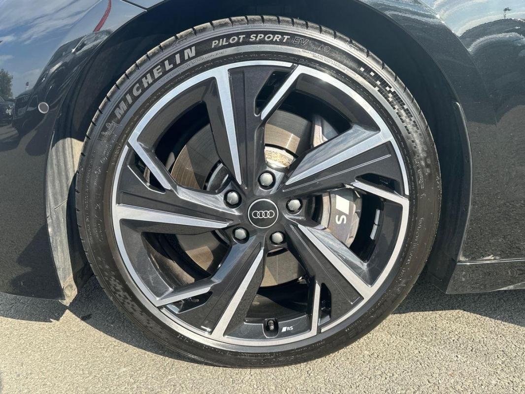 Audi e-tron - Photo 29