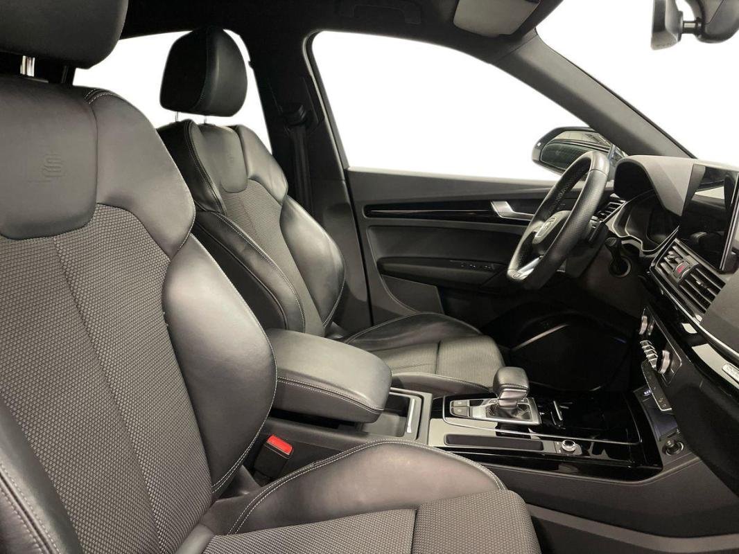 Audi Q5 Sportback - Photo 13