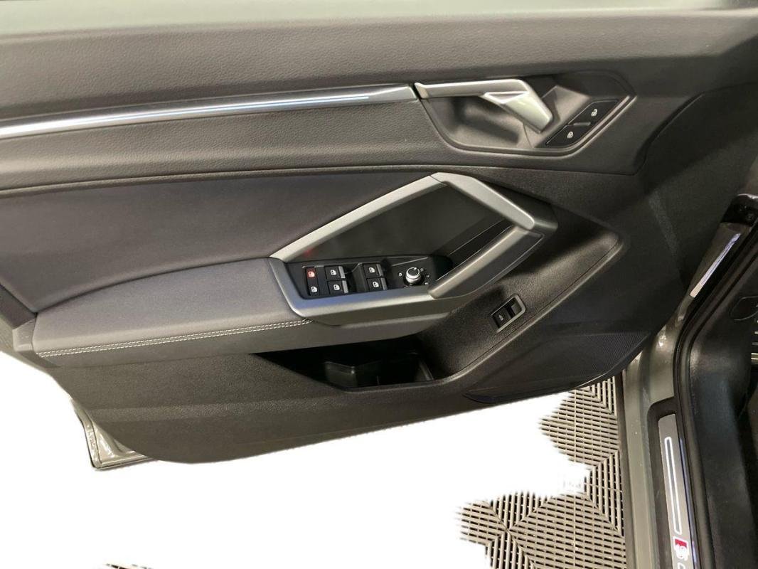 Audi Q3 Sportback - Photo 15