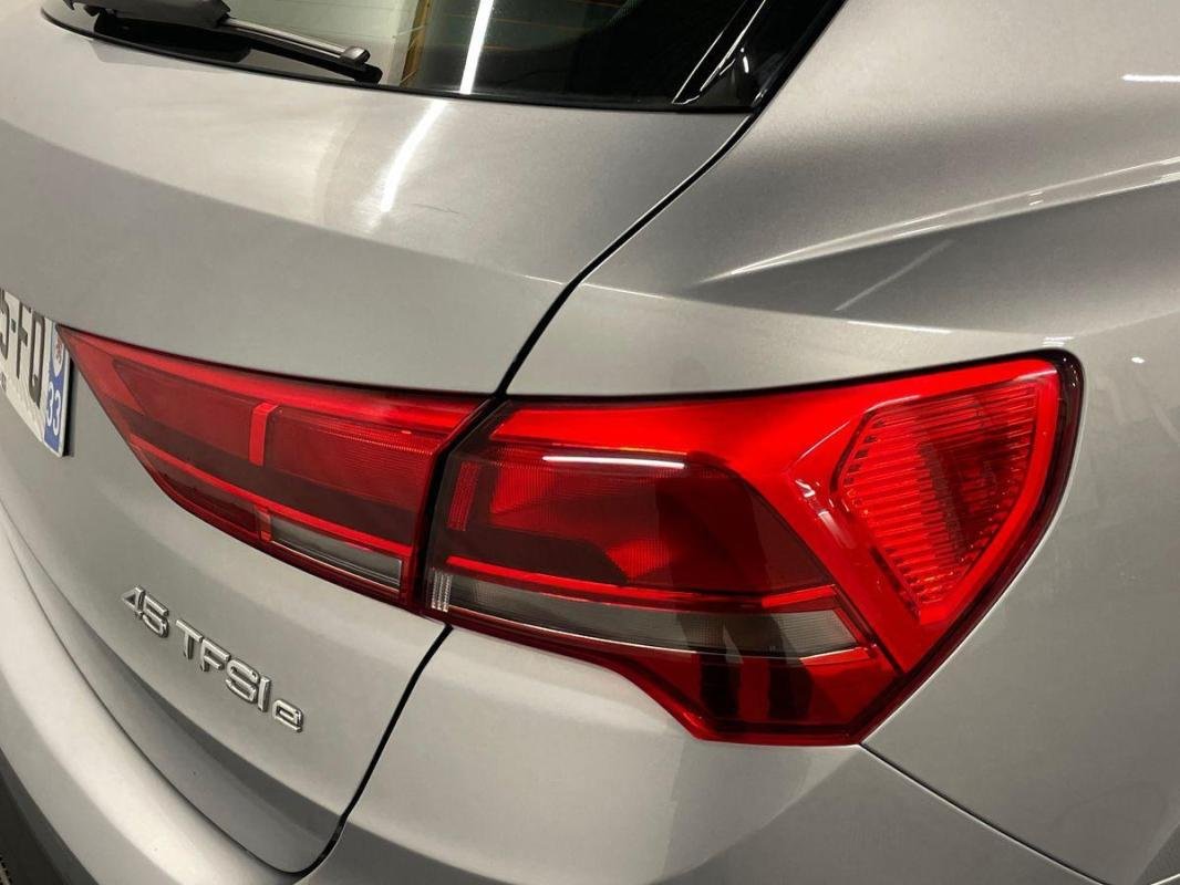 Audi Q3 - Photo 30