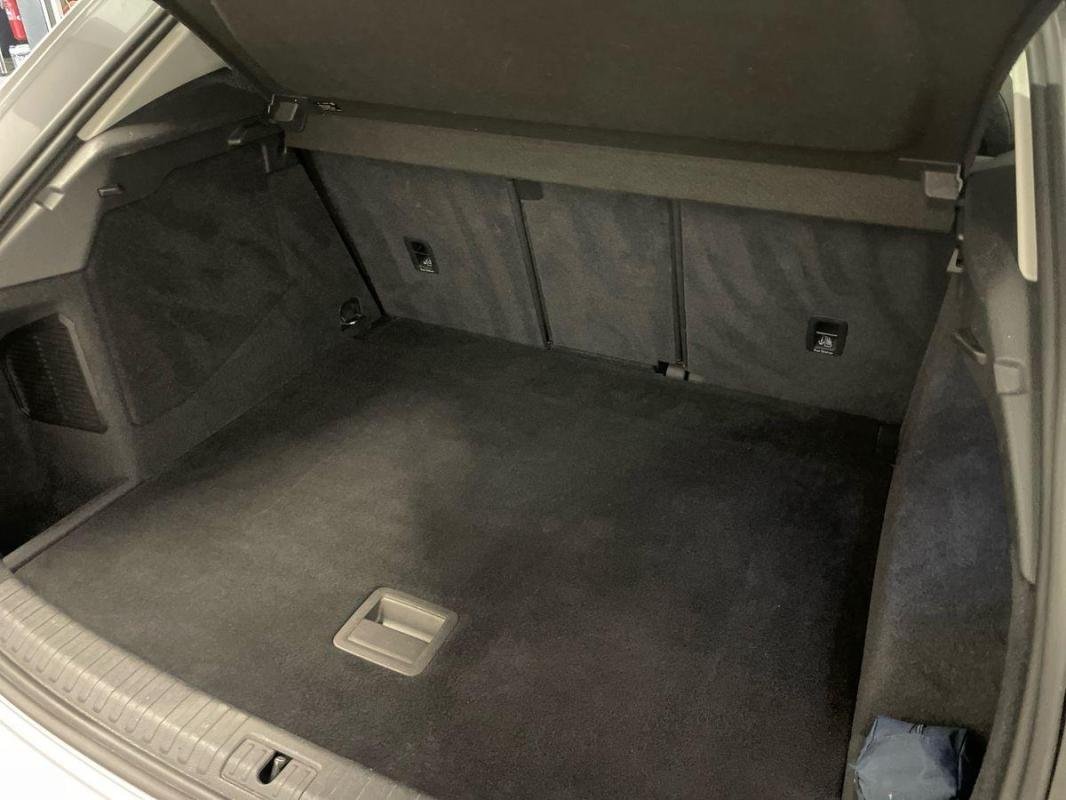 Audi Q3 - Photo 32