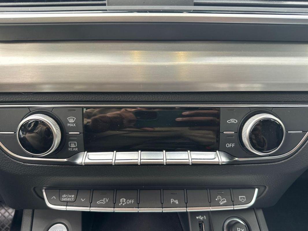 Audi Q5 Sportback - Photo 19