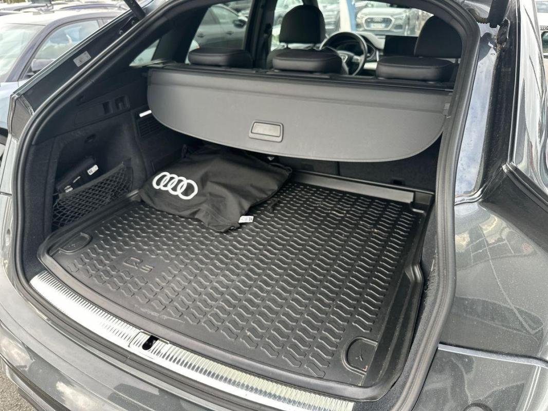 Audi Q5 Sportback - Photo 32