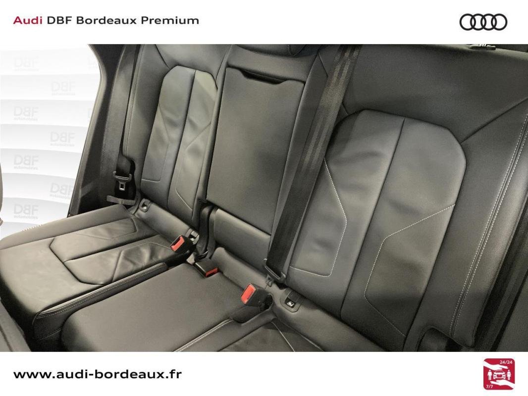 Audi Q3 - Photo 12