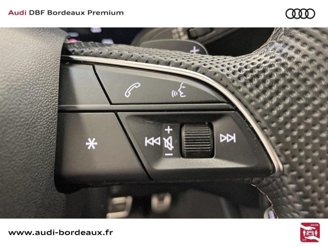 Audi Q3 - Photo 21