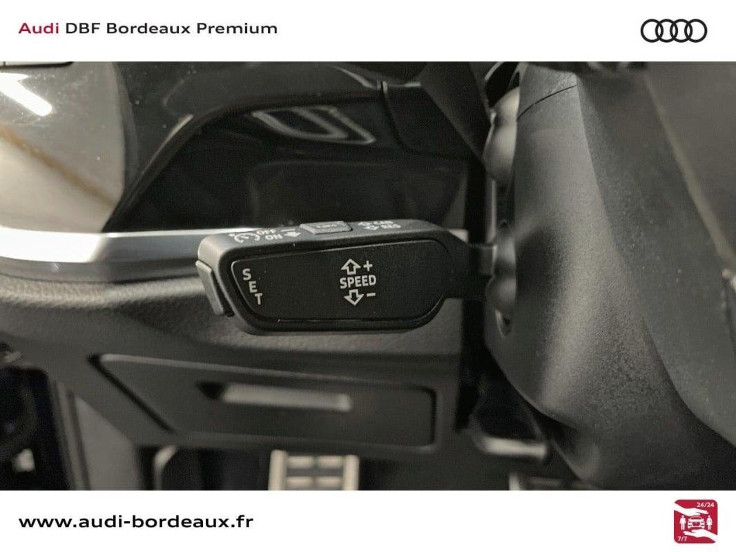 Audi Q3 - Photo 22