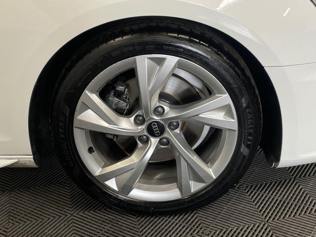 Audi A4 Avant - Photo 29