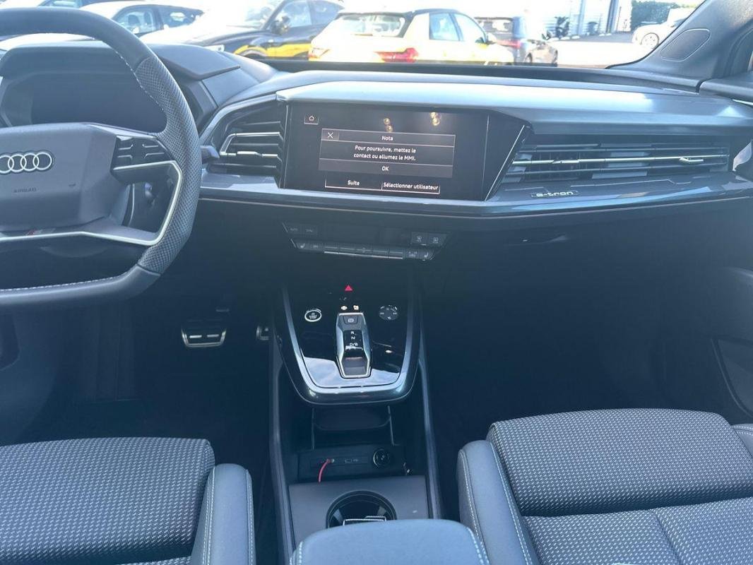 Audi Q4 e-tron - Photo 13