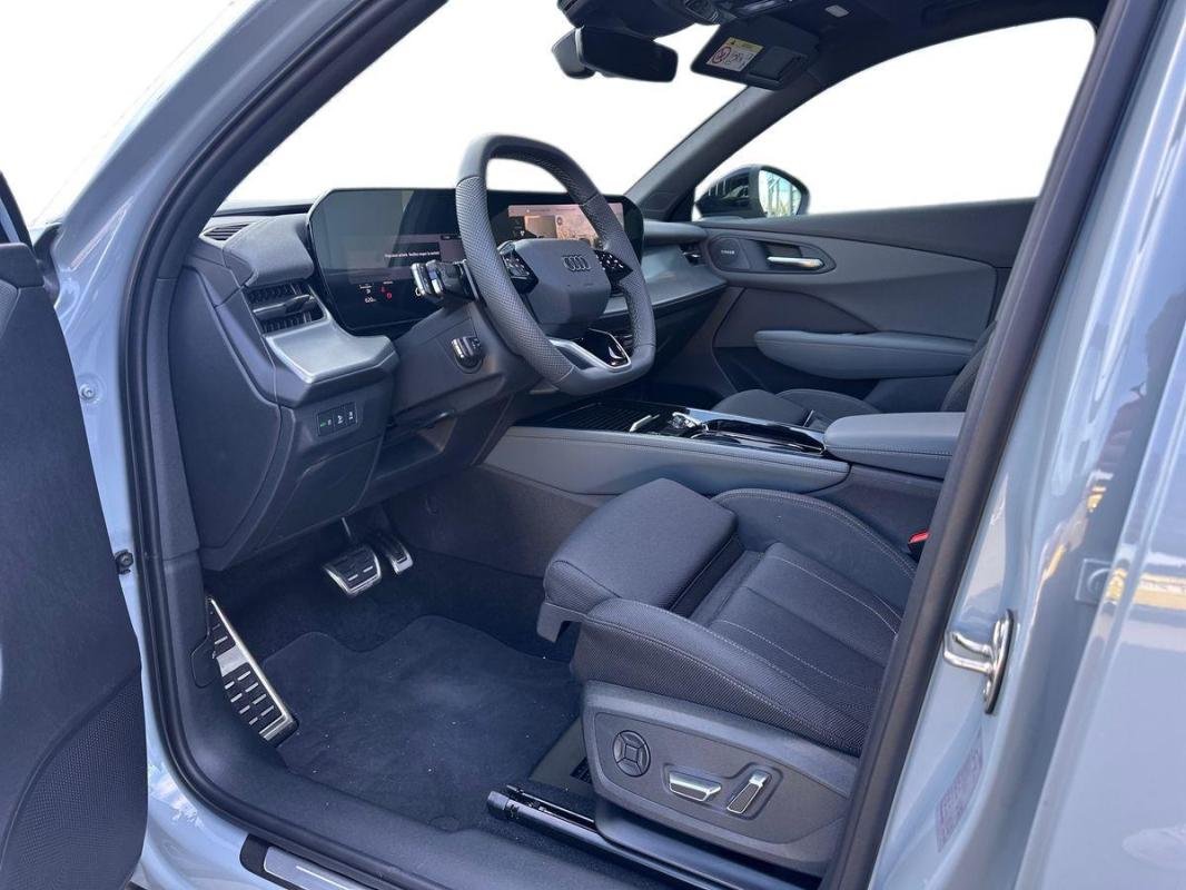 Audi Q3 - Photo 17