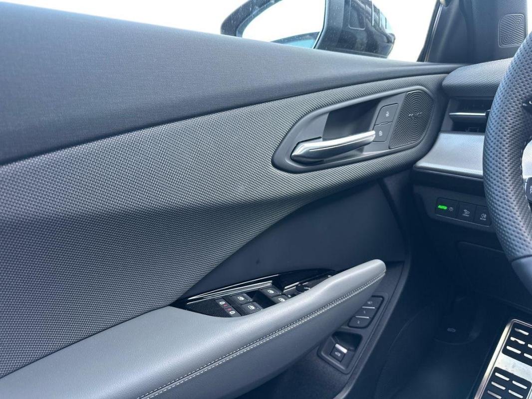 Audi Q3 - Photo 19