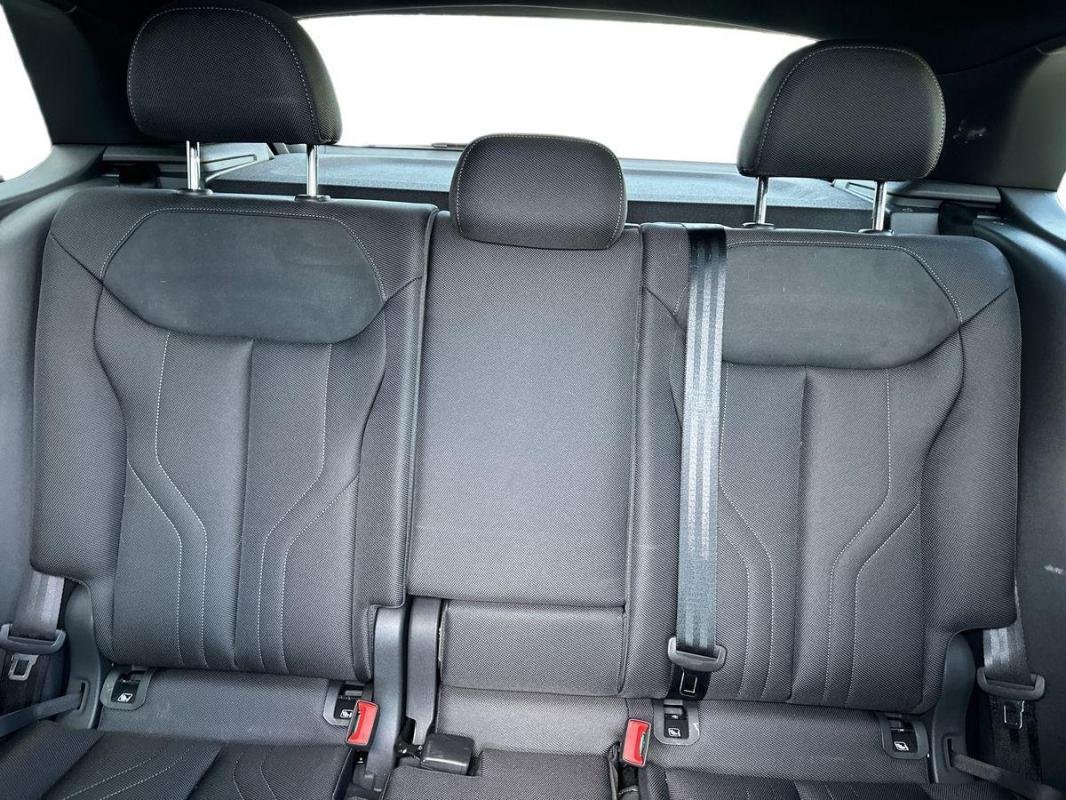 Audi Q3 - Photo 26