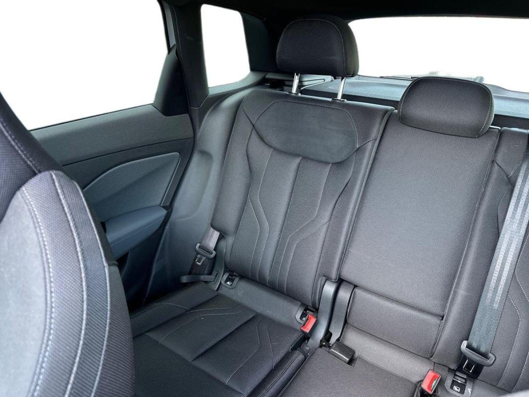 Audi Q3 - Photo 27