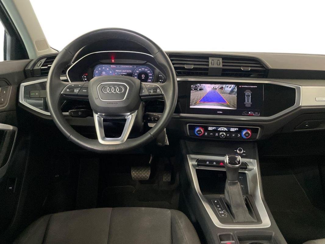 Audi Q3 - Photo 24