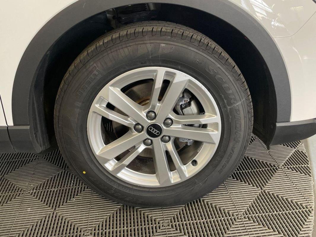 Audi Q3 - Photo 29