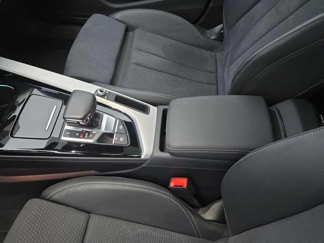 Audi A4 Avant - Photo 12