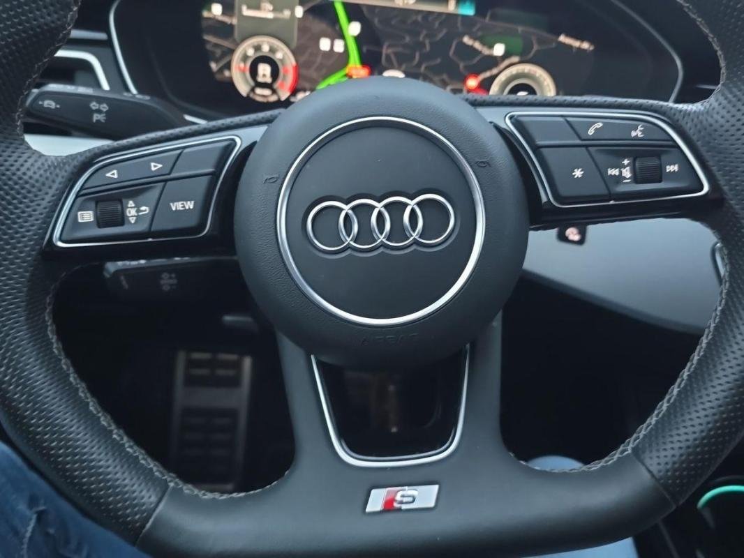 Audi A4 Avant - Photo 20