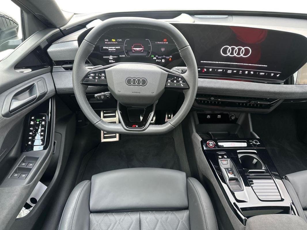Audi e-tron - Photo 24