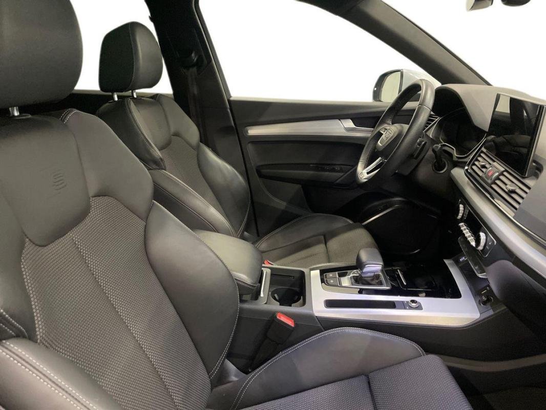 Audi Q5 Sportback - Photo 13
