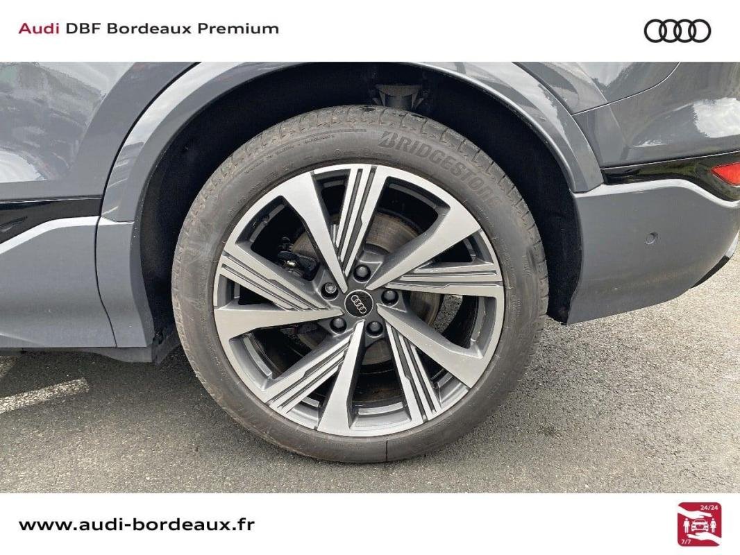 Audi SQ6 e-tron - Photo 37