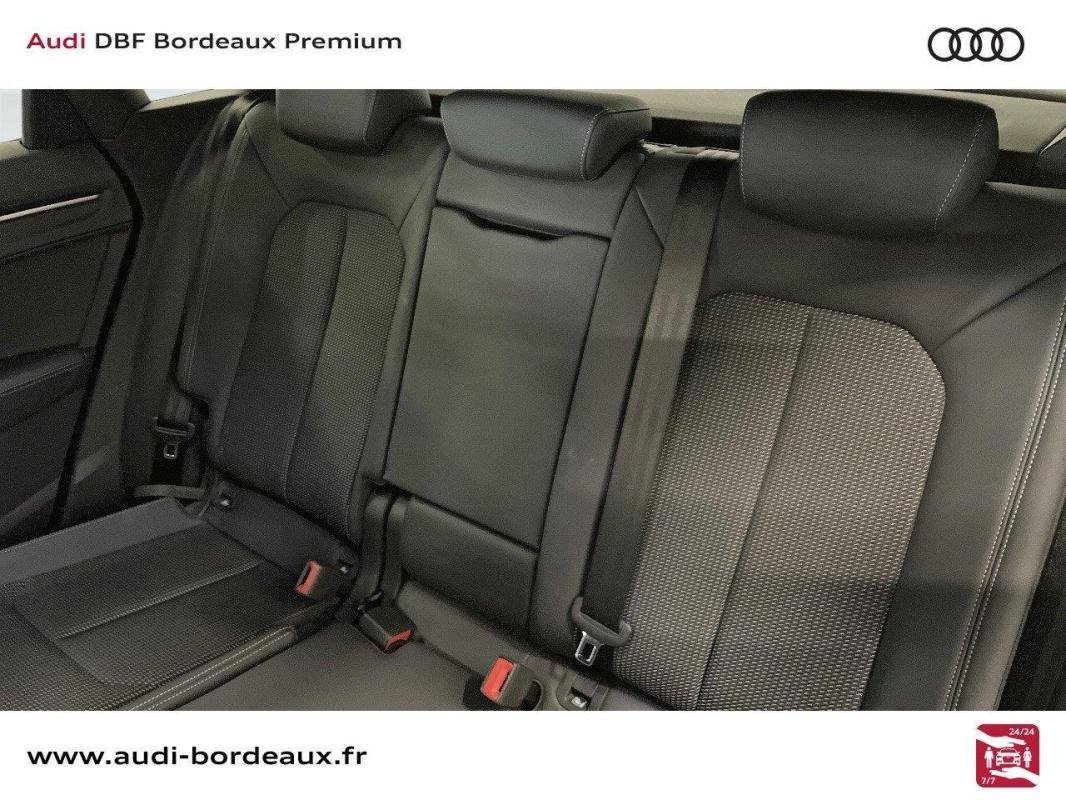 Audi Q3 - Photo 12