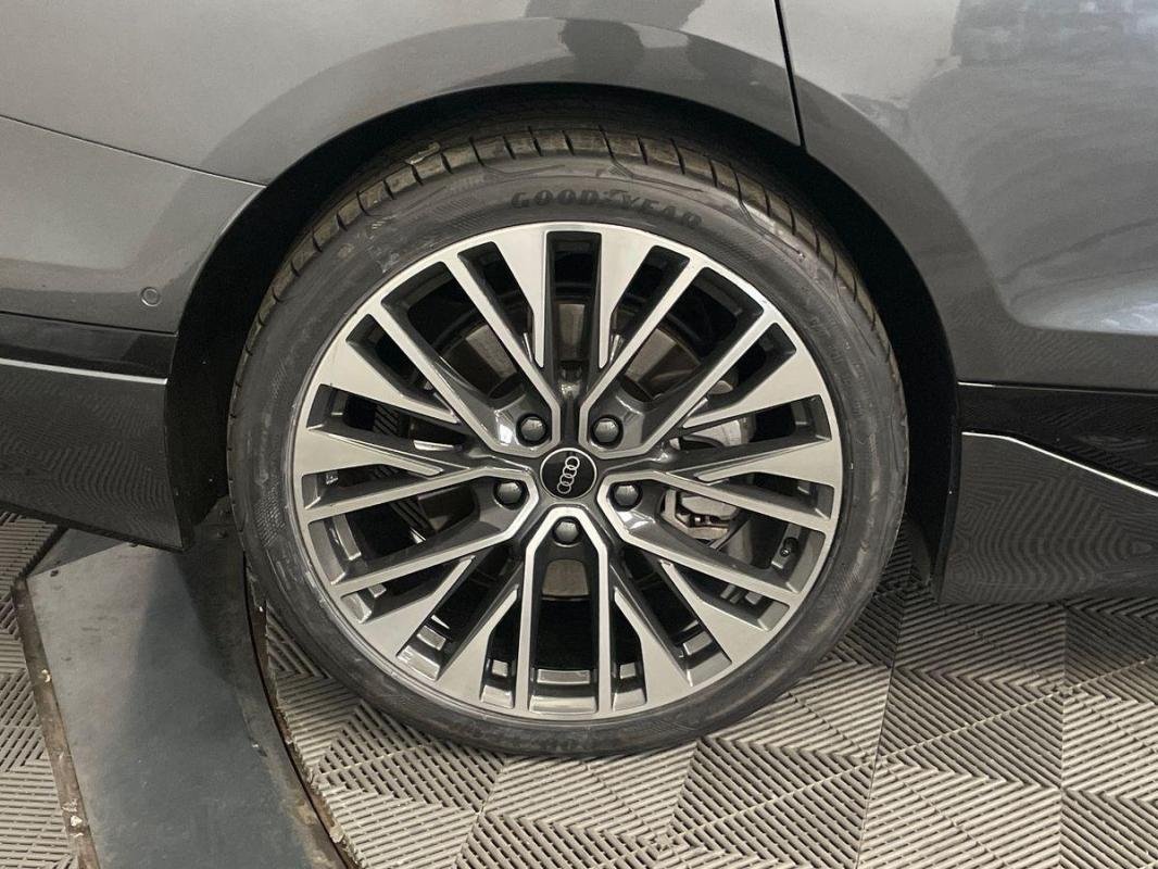 Audi e-tron - Photo 28