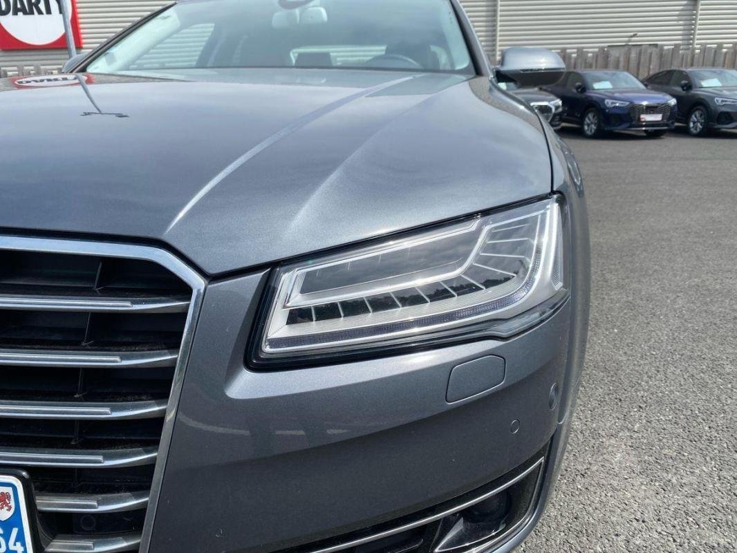 Audi A8 - Photo 25