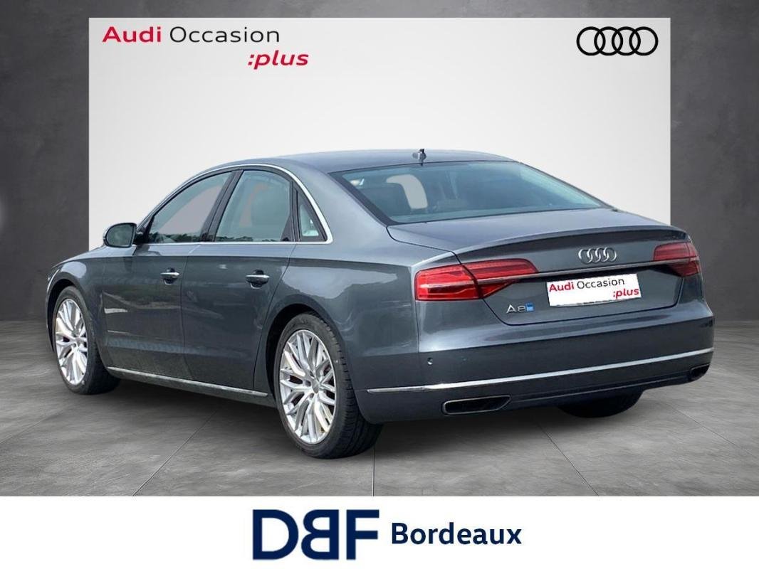 Audi A8 - Photo 3