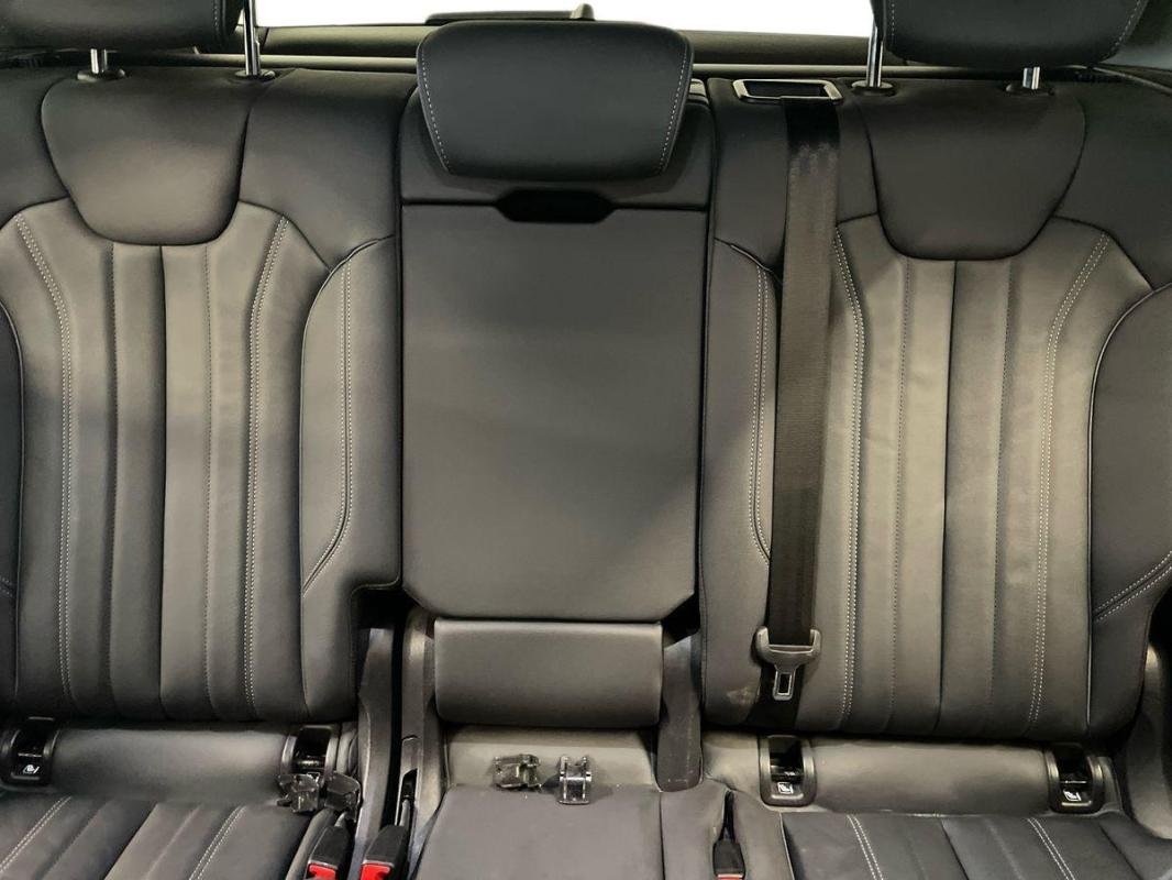 Audi Q5 - Photo 22