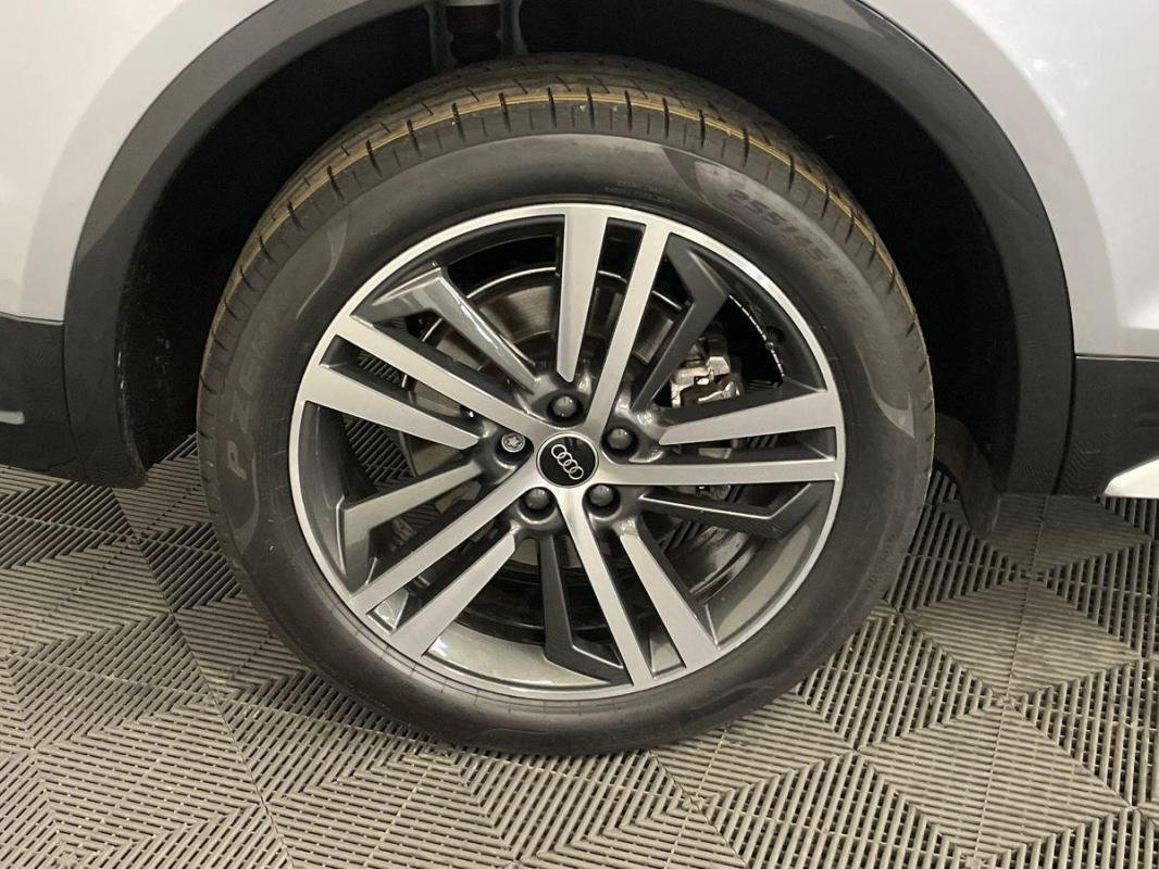 Audi Q5 - Photo 28