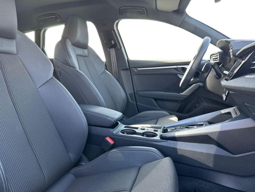 Audi A3 sportback - Photo 13