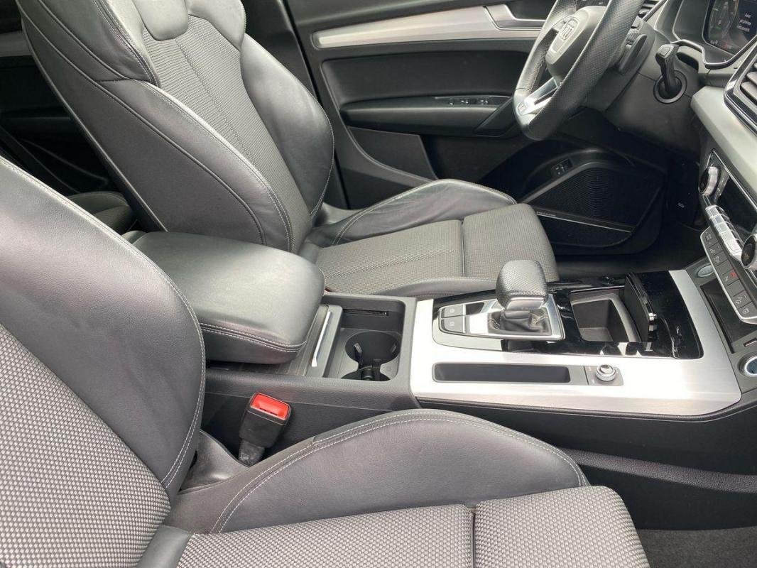 Audi Q5 - Photo 12
