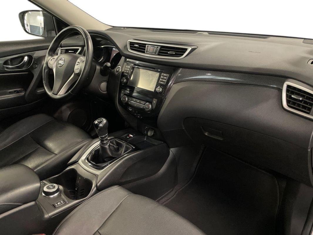 Nissan X-Trail - Photo 13
