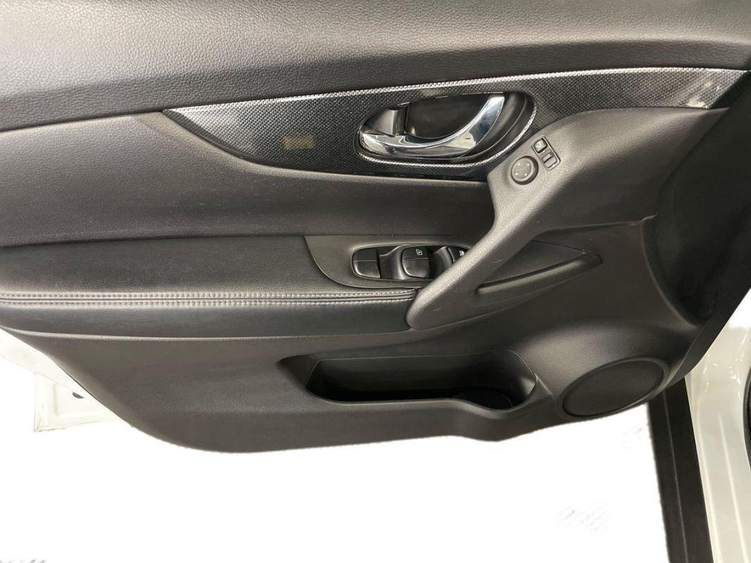 Nissan X-Trail - Photo 15