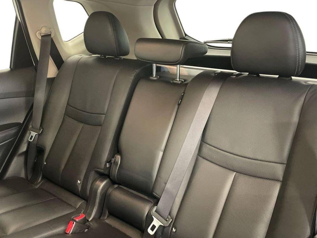 Nissan X-Trail - Photo 23