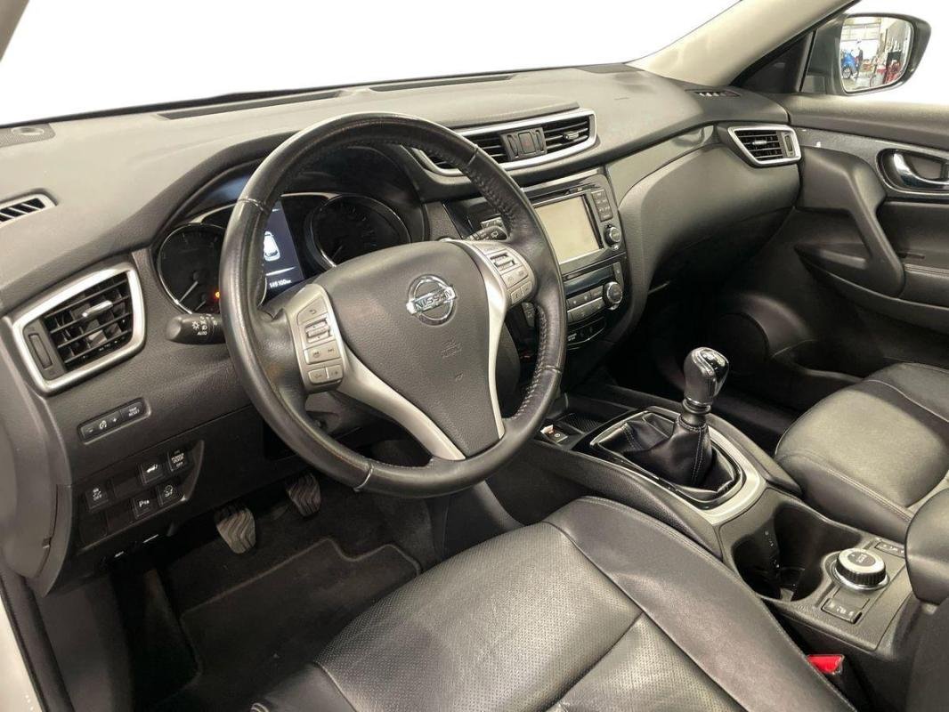 Nissan X-Trail - Photo 9