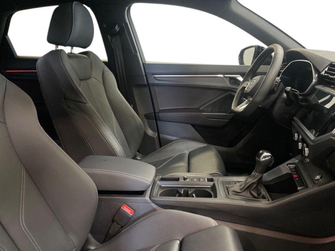 Audi Q3 Sportback - Photo 13